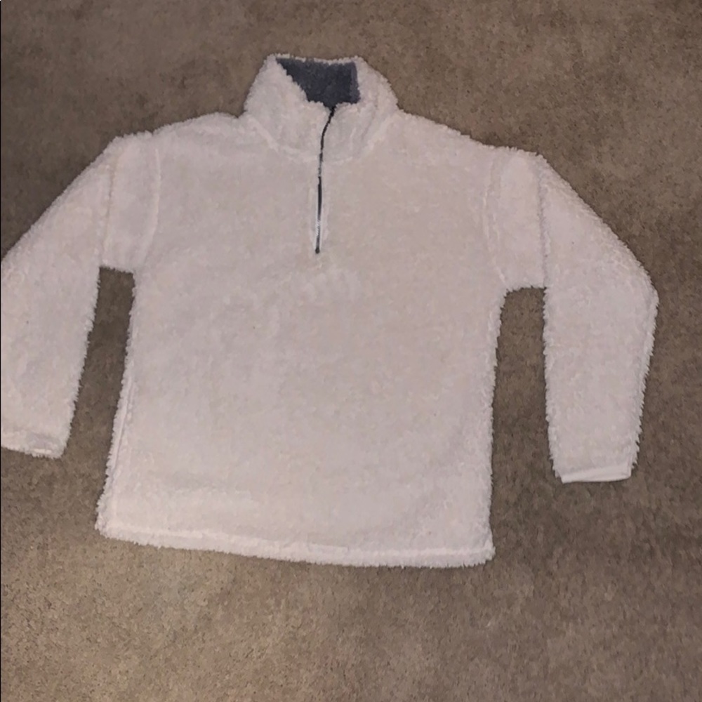 white sherpa